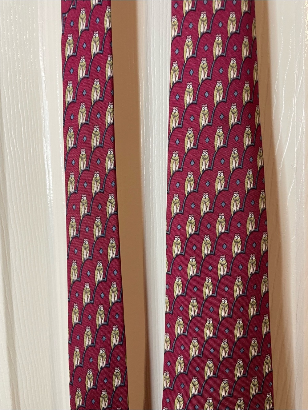 Hermes Paris Vintage 90s Limited Edition 100% Silk Pink Owl Neck Tie *Rare* - Picture 9 of 13